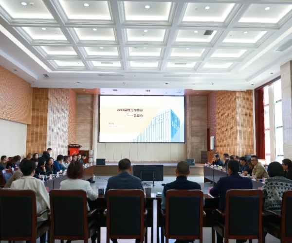 为（内部）客户提供价值，，为实现“领跑”赋能加速